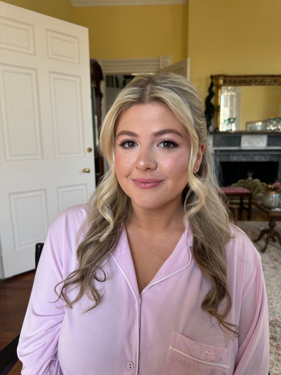 Soft glam makeup look